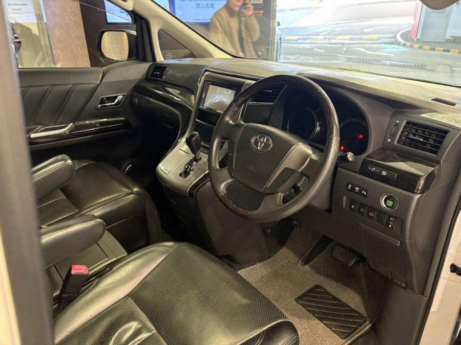 Vellfire 3.5 - Image 3